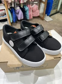 Zapatillas con abrojo